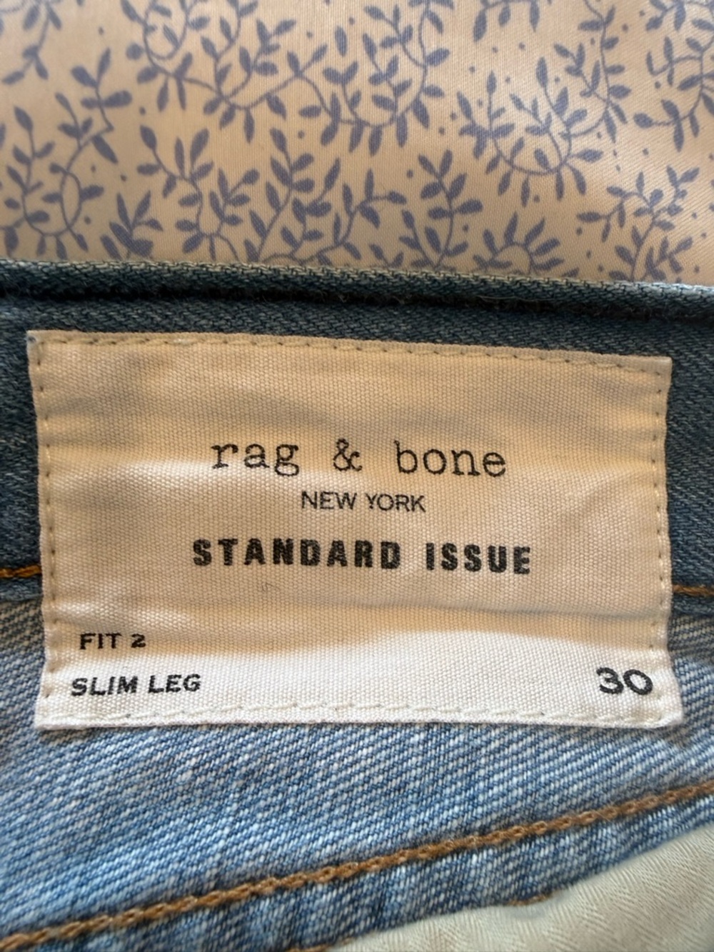 rag & bone Standard Issue Slim Leg Jeans - Light Wash Button Fly - Size 30